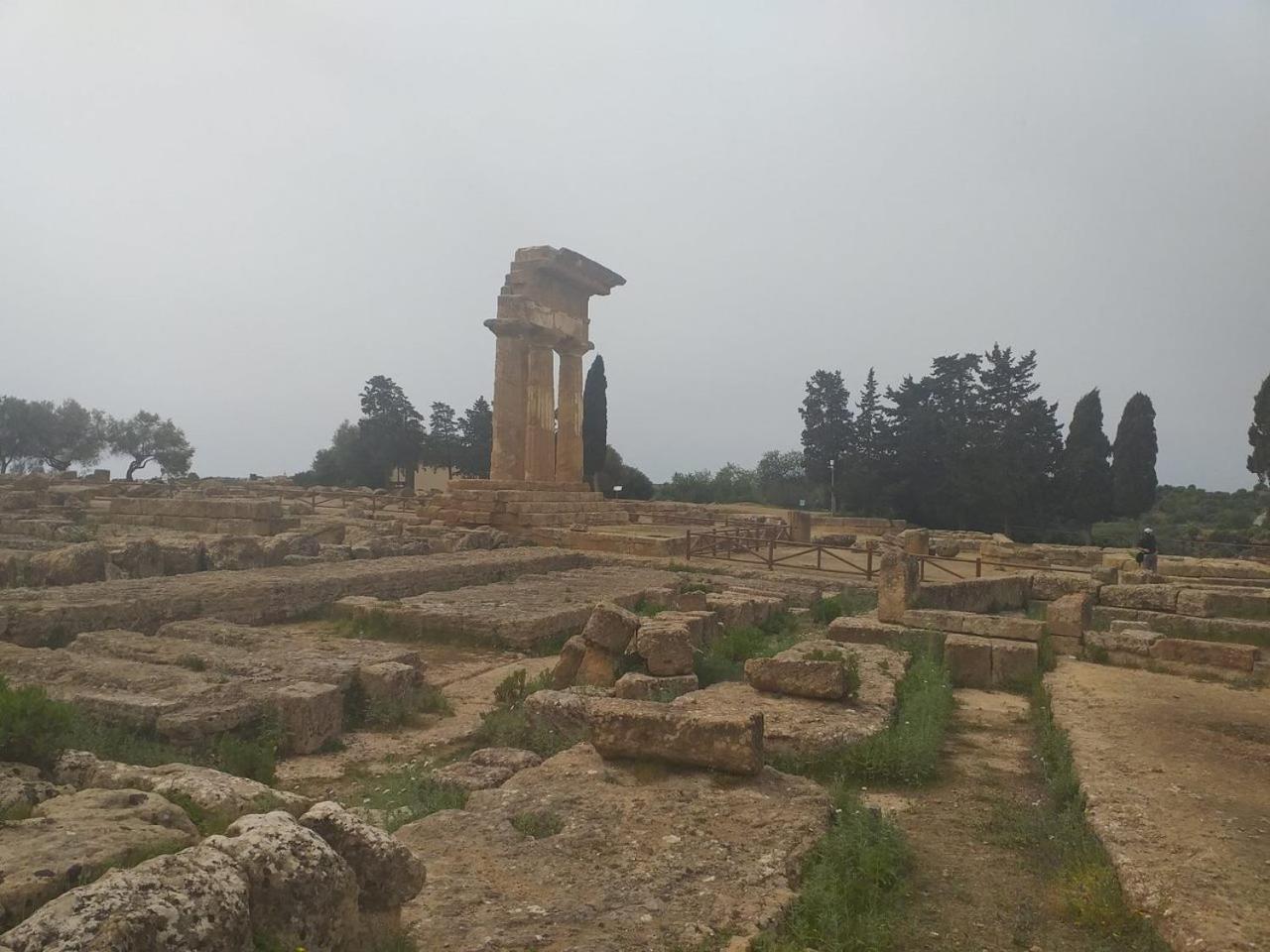 B&B Le Lumie "Il Cortiletto Del Centro" Agrigento Luaran gambar